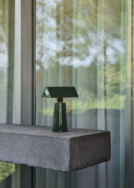 Hovedbilde Caret MF1 Portabel lampe, Forest